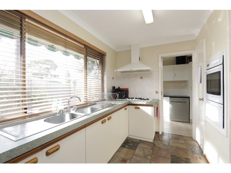 3/1 Cleopatra Street, Palmyra WA 6157