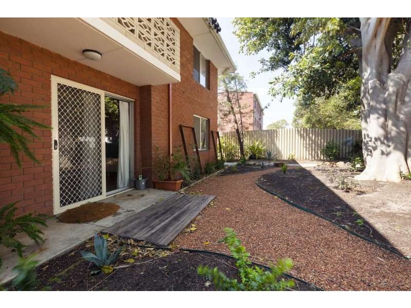 2/20 Kingston Avenue, West Perth WA 6005