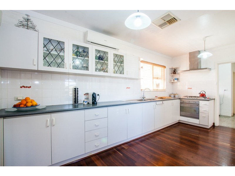 46 Ahern Street, Hamilton Hill WA 6163