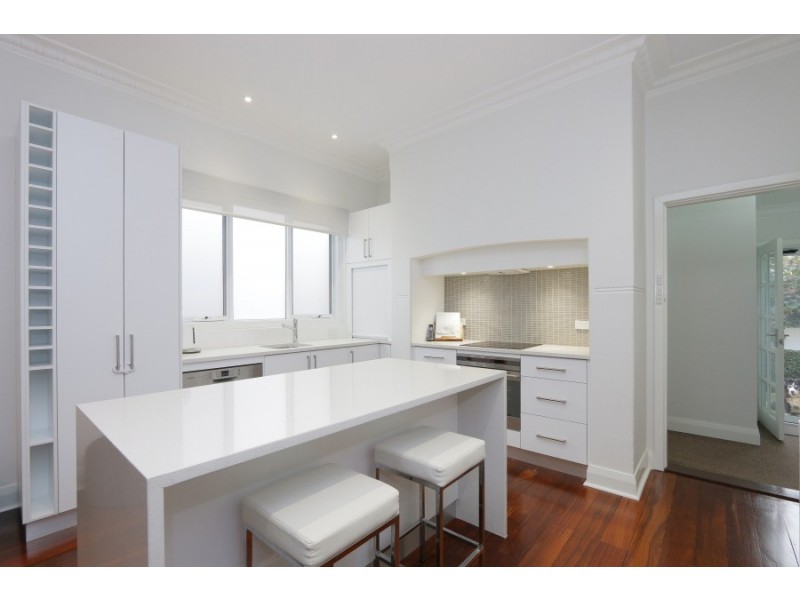 15 Alison Road, Attadale WA 6156