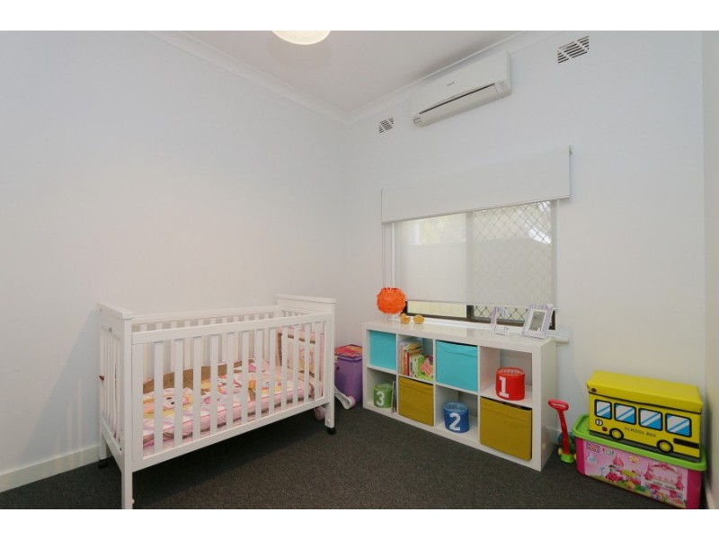 15 Alison Road, Attadale WA 6156