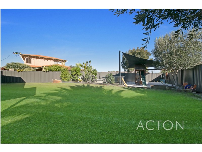 11 Mosey Court, Bull Creek WA 6149