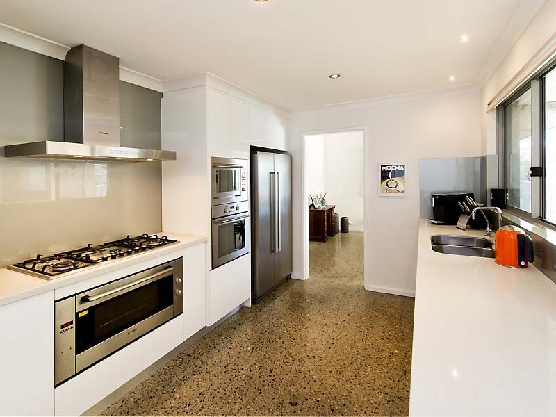 13 Marcus Avenue, Booragoon WA 6154