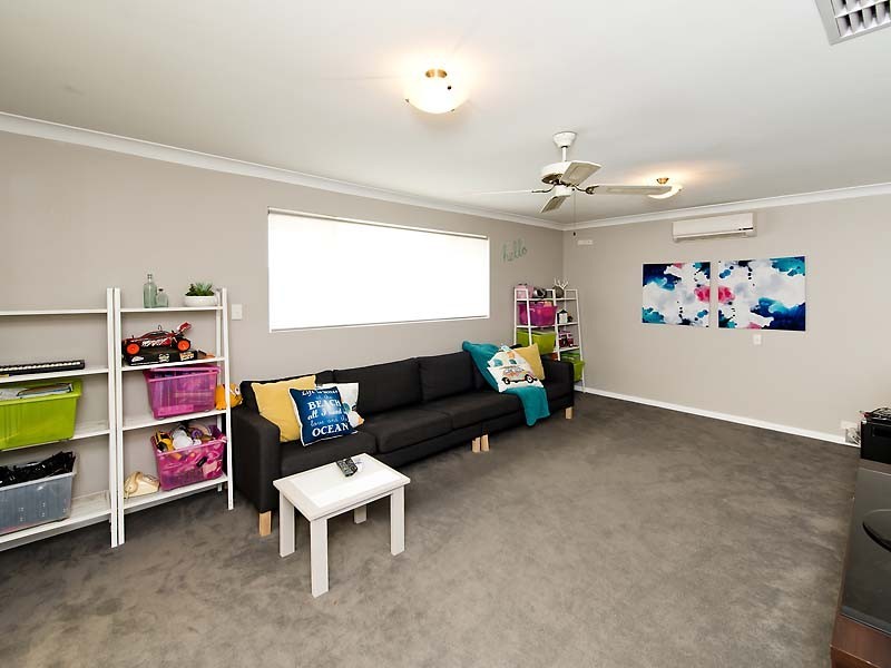 13 Marcus Avenue, Booragoon WA 6154