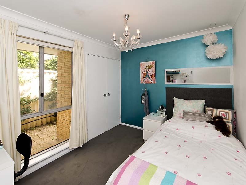 13 Marcus Avenue, Booragoon WA 6154