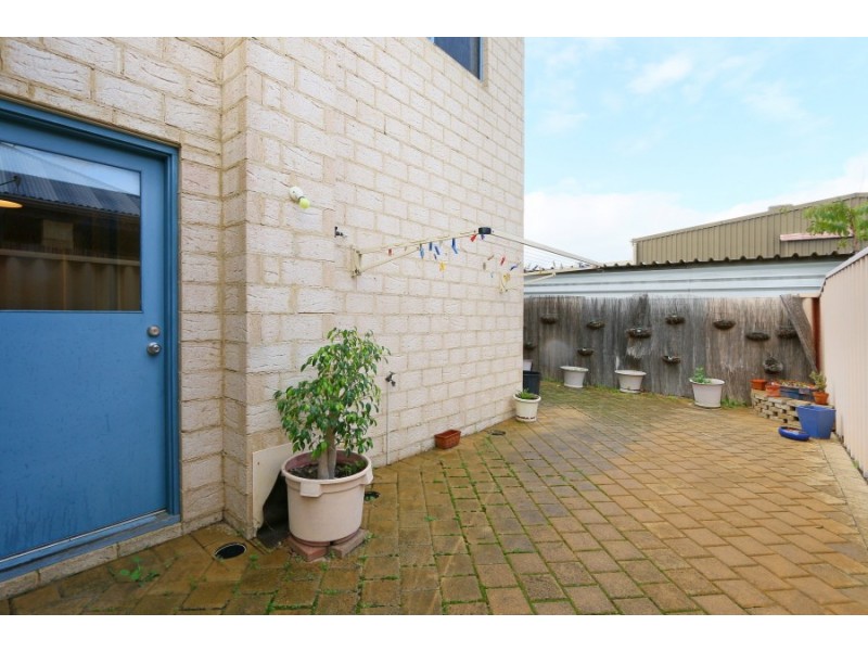 168a Kitchener Road, Alfred Cove WA 6154