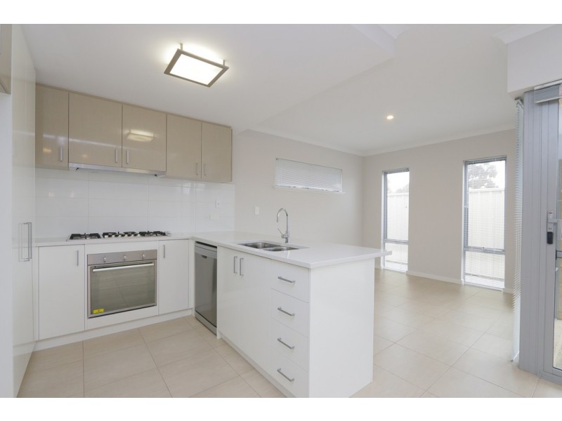 2C Lilacdale Road, Innaloo WA 6018