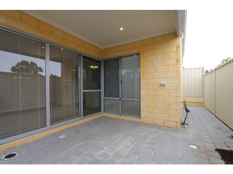 2C Lilacdale Road, Innaloo WA 6018