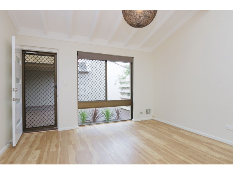 4/25 Morrison St, Como WA 6152