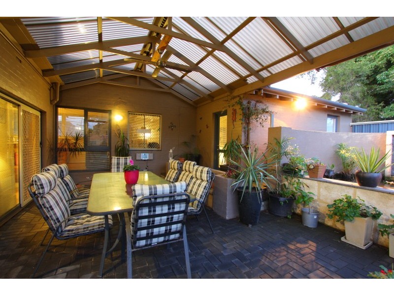 49 Davenport Rd, Booragoon WA 6154