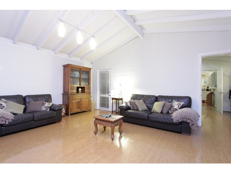 49 Davenport Rd, Booragoon WA 6154