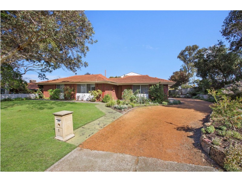 1 Nunweek Street, Booragoon WA 6154