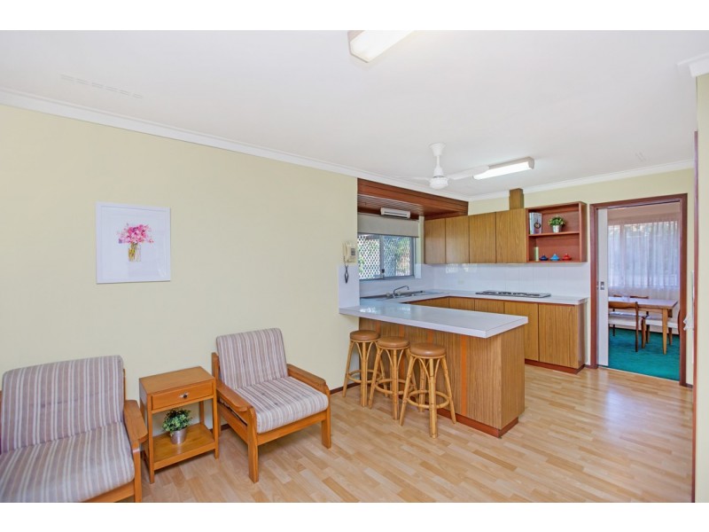1 Nunweek Street, Booragoon WA 6154