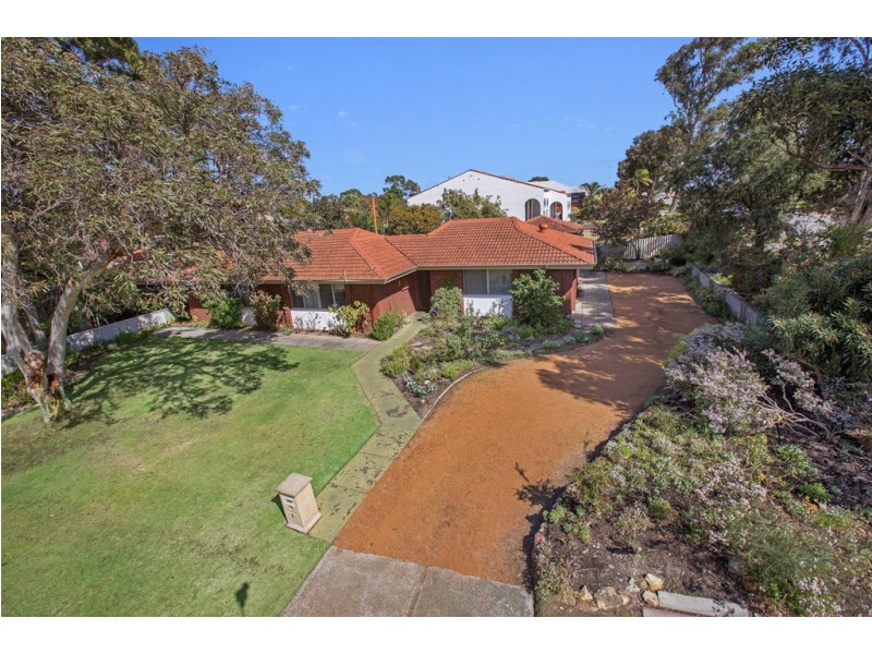 1 Nunweek Street, Booragoon WA 6154