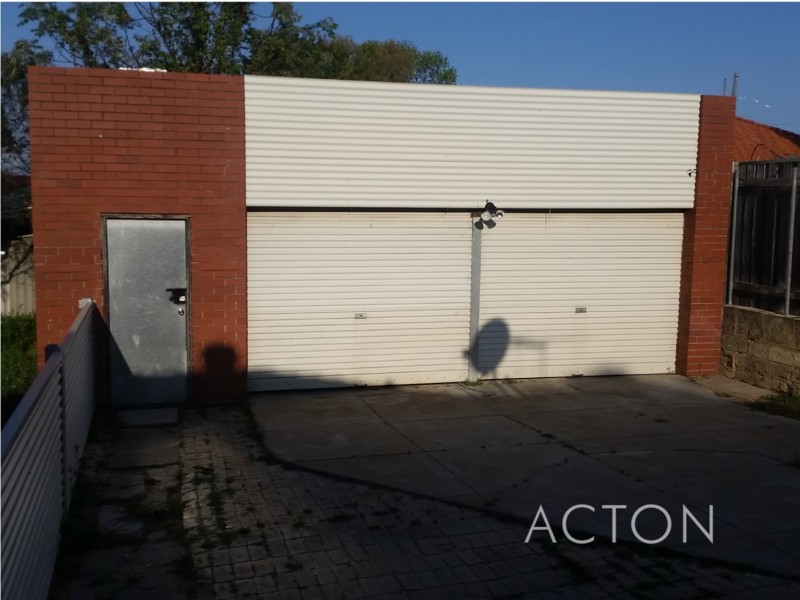 4 Cardew Street, Melville WA 6156