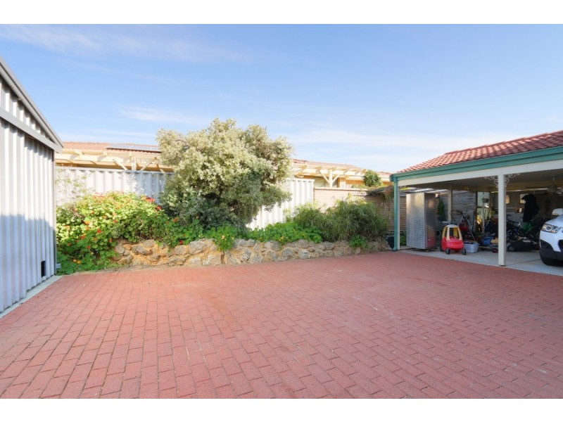 9 Jessica Court, Munster WA 6166