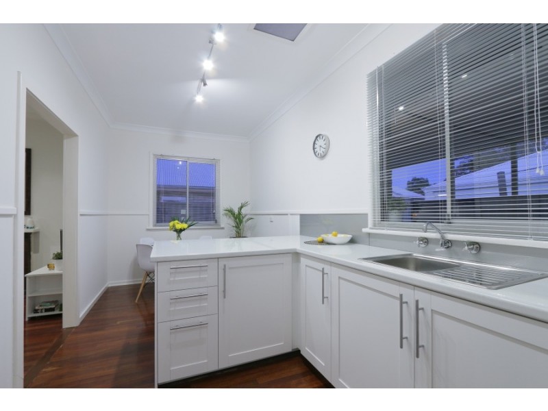 27B Jagoe Loop, Willagee WA 6156