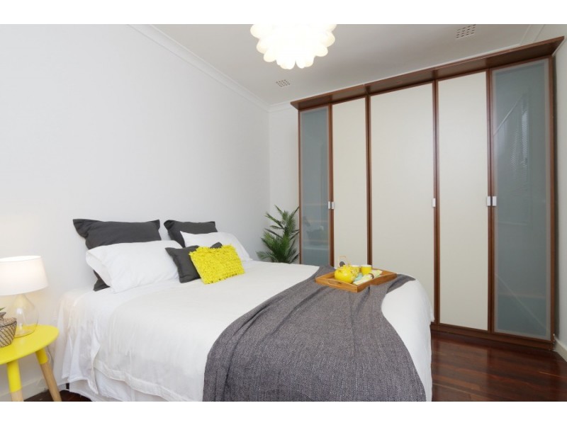 27B Jagoe Loop, Willagee WA 6156