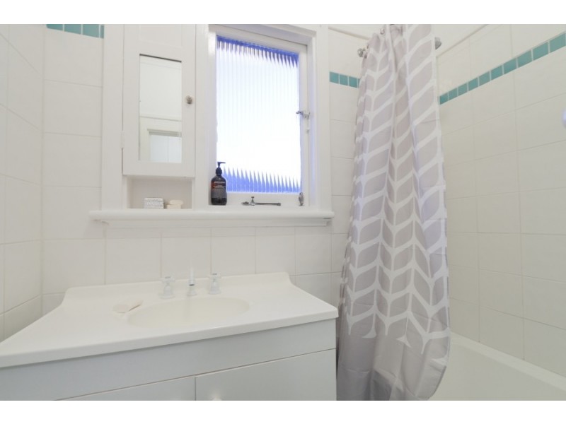 27B Jagoe Loop, Willagee WA 6156