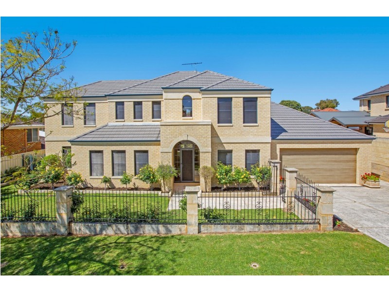 14 Lutey Road, Attadale WA 6156