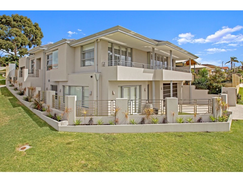 53 Williams Road, Melville WA 6156