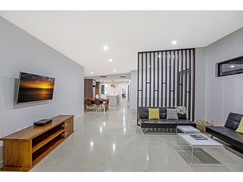 73b Coogee Rd, Ardross WA 6153