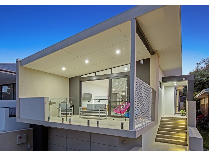 73b Coogee Rd, Ardross WA 6153