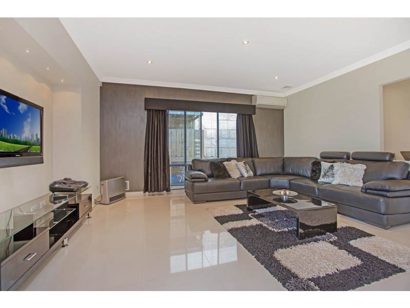 38 Bayview Terrace, Yangebup WA 6164