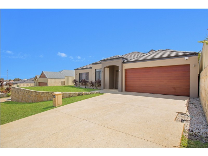38 Bayview Terrace, Yangebup WA 6164