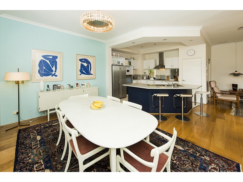 55B Coleman Crescent, Melville WA 6156