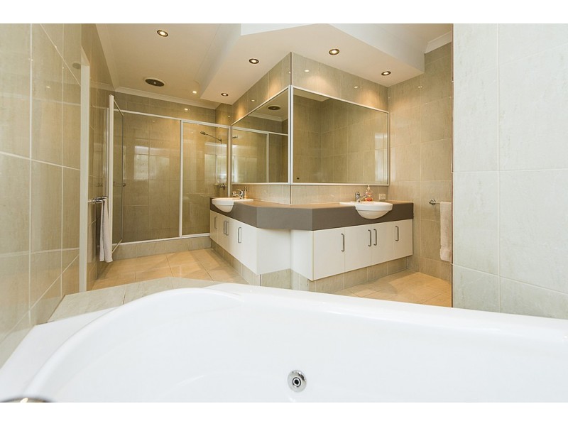 55B Coleman Crescent, Melville WA 6156