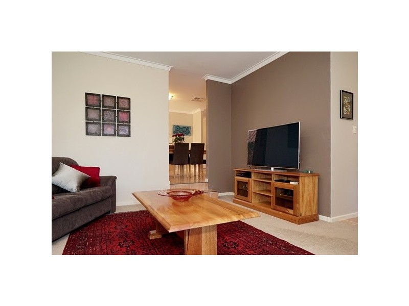 26 Canning Ave, Mount Pleasant WA 6153