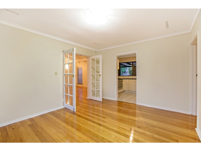 4 Albatross Pass, Willetton WA 6155