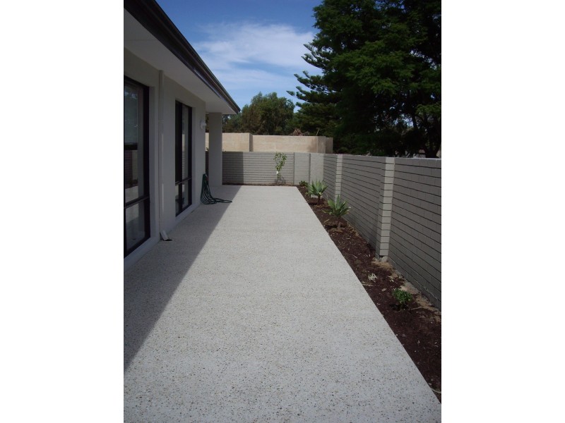 121a Samson Street, White Gum Valley WA 6162