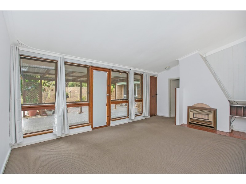 6 Ratcliffe Road, Booragoon WA 6154