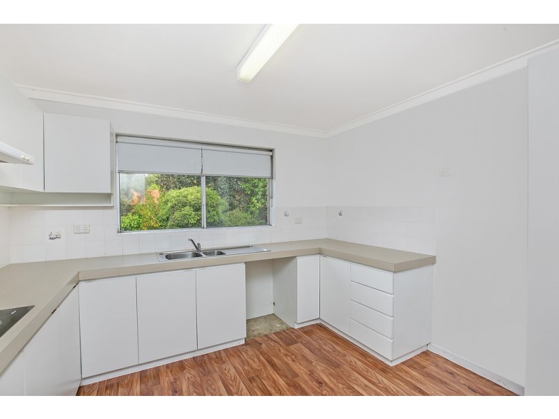 6 Ratcliffe Road, Booragoon WA 6154