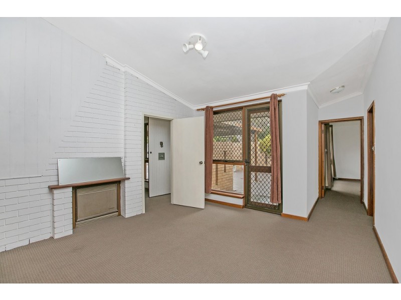 6 Ratcliffe Road, Booragoon WA 6154