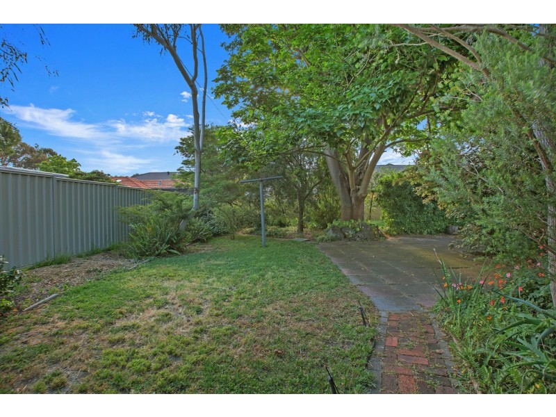 5 McCallum Crescent, Ardross WA 6153