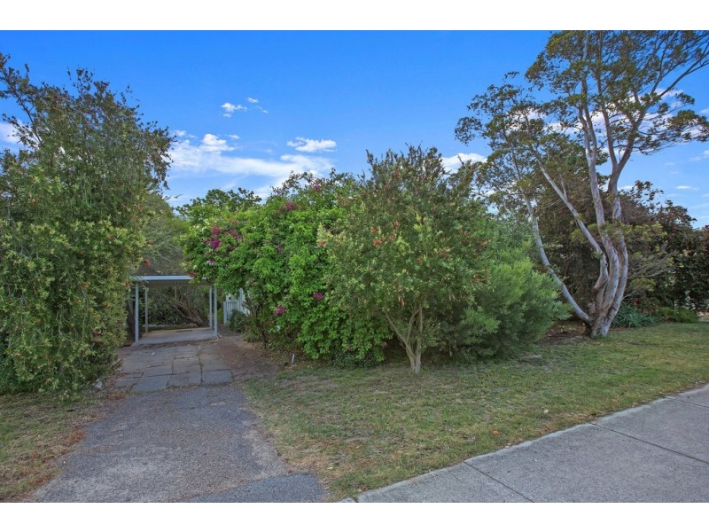 5 McCallum Crescent, Ardross WA 6153