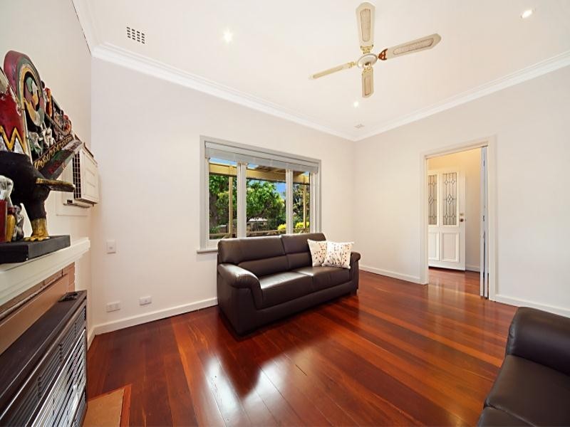 21 The Promenade, Mount Pleasant WA 6153