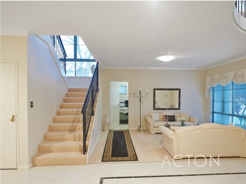 26 Searle Road, Ardross WA 6153