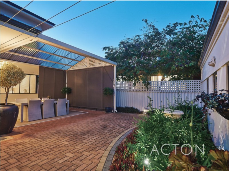 26 Searle Road, Ardross WA 6153