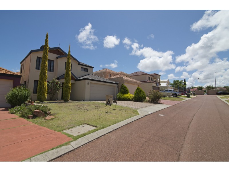 9 Japonica Way, Murdoch WA 6150