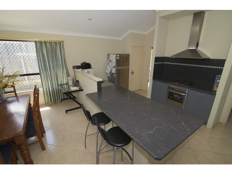 9 Japonica Way, Murdoch WA 6150