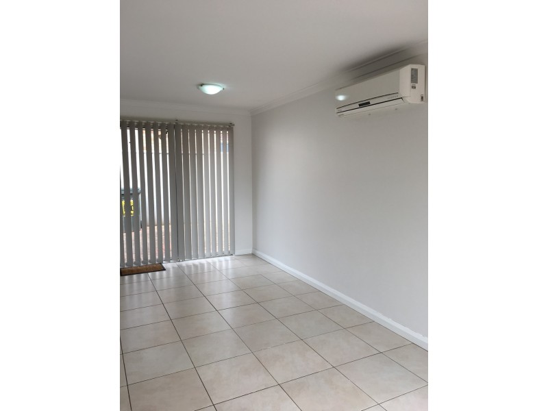 13/6-8 Pinewood Avenue, Kardinya WA 6163