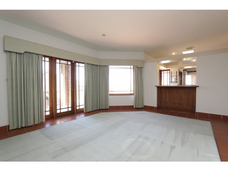 23a Money Road, Melville WA 6156