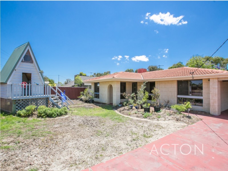 15 Hibbertia Crescent, Riverton WA 6148