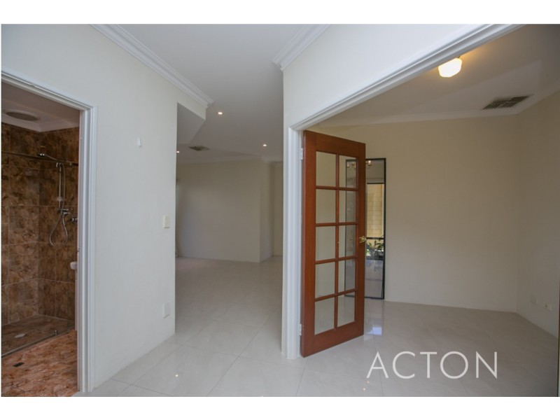 14b Canna Way, Ardross WA 6153