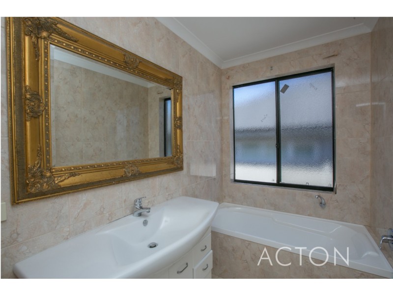 14b Canna Way, Ardross WA 6153