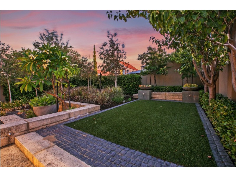 9B Kemp Road, Mount Pleasant WA 6153